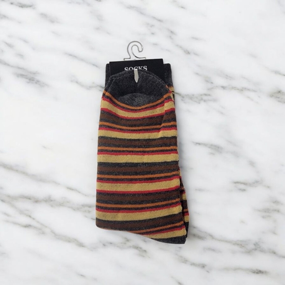 Patterned Gray Socks - Picture 2 of 2